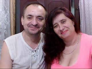 PassionStars - online chat sexy with a standard constitution Female and male couple 