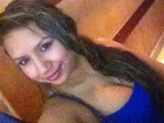 LatinaHotBIgAss - Chat porn with this latin american Young lady 