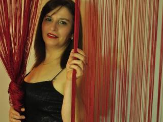 MiLadyG - Live cam exciting with this russet hair Young and sexy lady 