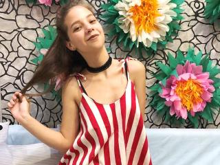 LiliGG - Live cam sexy with a College hotties with standard titties 