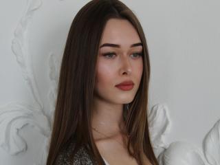 TiffanyVegas - Live nude with this slender build Young and sexy lady 