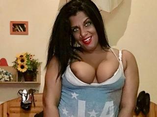 MILFever - Webcam live xXx with this fit constitution Sexy lady 