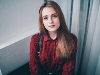 LeahKiss - online show xXx with this White Sexy babes 