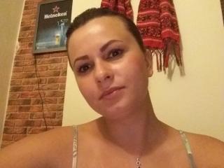 FabulousM - Live cam x with a being from Europe 18+ teen woman 