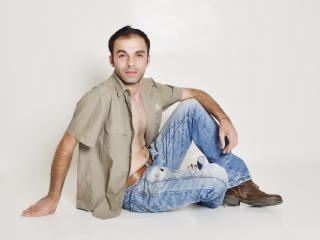 EdwinMann - Live chat nude with this European Gays 