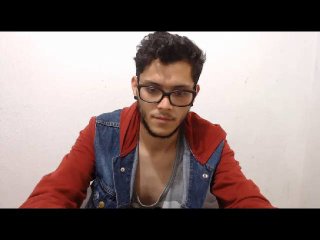 MaxHotSex - Chat cam hard avec un Homme sud américain  