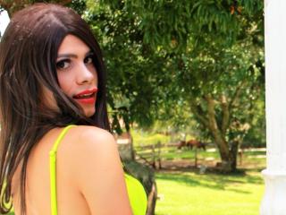 Dakkotha - Video chat hard with a latin Transgender 
