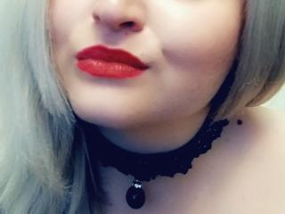 MarthaMay - Webcam exciting with this light-haired 18+ teen woman 