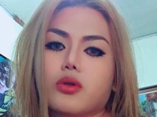 MissNeneX - Webcam live x with a asian Trans 