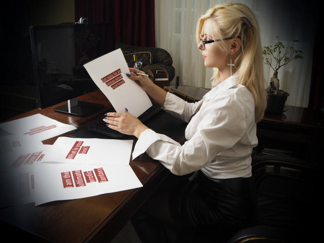 AlissaSinner - Live sex cam - 5629471