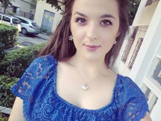 CoquineHotty - online show exciting with this White Girl 