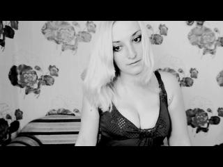 LorraineSea - Live hot with a well built Hot babe 