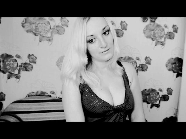 LorraineSea - Webcam nude with a golden hair Girl 