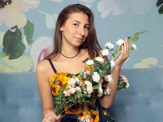 MartaFervent - Chat live exciting with a reddish-brown hair Sexy girl 
