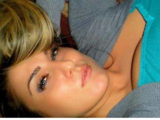 SugarAnastasya - Live hard with a so-so figure Attractive woman 