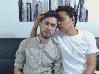 Brentandzack - Webcam live x with this Boys couple 
