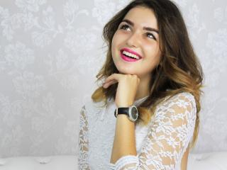 NikoleMari - online show hot with this Sexy babes with standard titties 