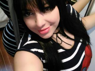 LolaHidenii - Chat cam hard with this latin american 18+ teen woman 