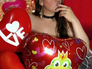 Anai69 - Webcam live porno avec une Resplendissante jeune fille sexy avec une plastique idéale sur XLove.com 