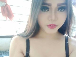 AsianPretty - Live cam hard with a trimmed pussy Shemale 