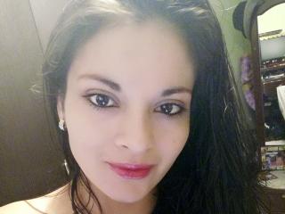 Saramiss - online show x with this latin Young and sexy lady 
