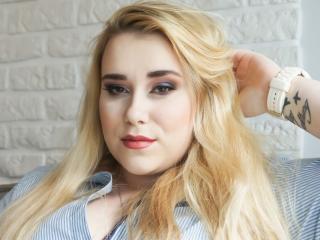 HaileyLush - Chat live x with a trimmed private part Hot babe 