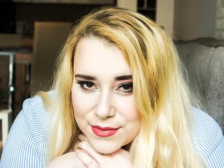 HaileyLush - Video chat hot with this being from Europe Sexy girl 