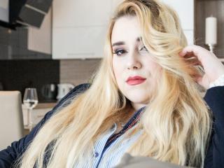 HaileyLush - Webcam nude with a fatty body Sexy babes 