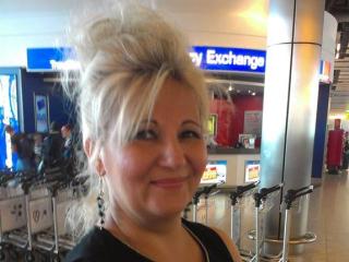 TheFirstLady - Live cam sexy with a being from Europe Mature 