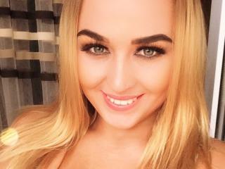 AnabellySea - online chat exciting with this athletic build Sexy babe 