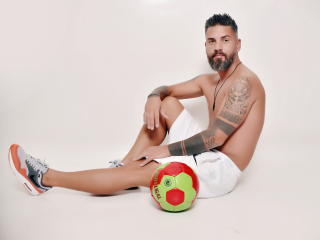 AllanMurphy - Live cam exciting with this shaved pubis Homosexuals 