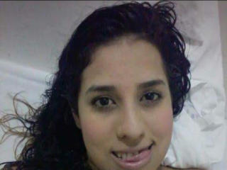 EstrellaSexyy - Webcam live hot with this chestnut hair Mature 