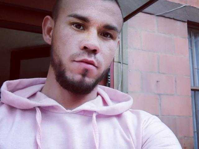 HottGeorge - сексуальная веб-камера в реальном времени - 5777256