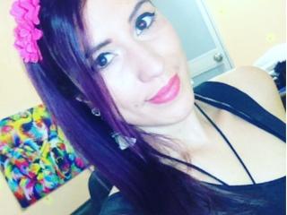 SofiaCollins - Chat live sex with a auburn hair 18+ teen woman 