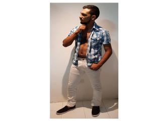 AnthonyB - online chat xXx with this Homosexuals 