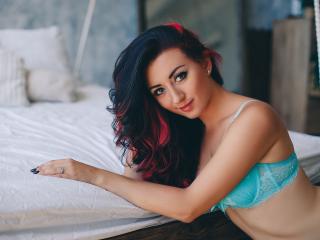 DanaDream - Webcam nude with this ordinary body shape Girl 