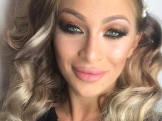 SultryMarie - Video chat xXx with this standard build Sexy girl 