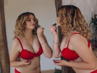 NicoleNew - Web cam sex with a cocoa like hair Young and sexy lady 