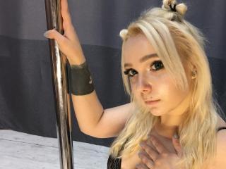 LuizaLace - Live porn &amp; sex cam - 5824381