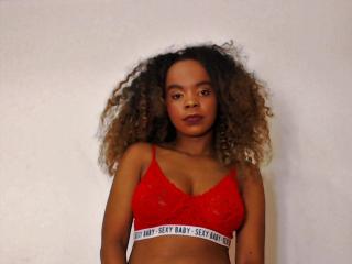 AnnyBrown - Show live hot with this standard body 18+ teen woman 