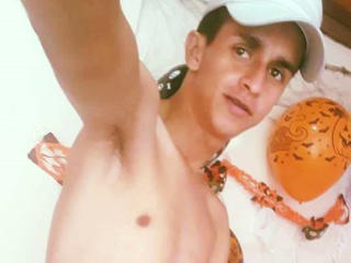 HottyStud69 - Sexe cam en vivo - 5836941