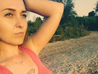 FabKaty - Show live nude with this trimmed sexual organ Young lady 