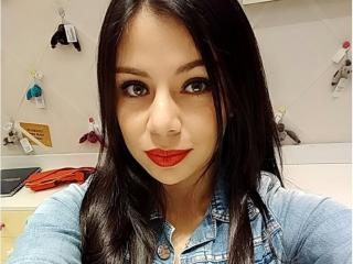 AnnetteBlue - Chat x with a brunet Young and sexy lady 