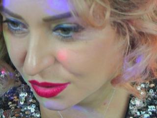 KathyVonk - chat online exciting with a golden hair Sexy girl 