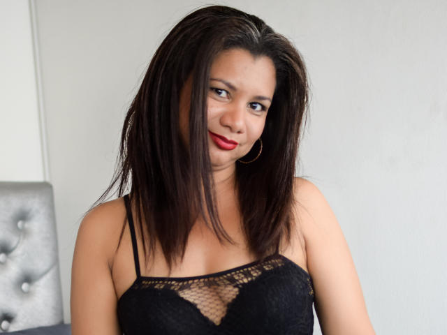 Arlem - Show live xXx with this black hair Mature 