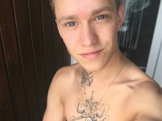 MichaelSweetBoy - Live sex cam - 5861466