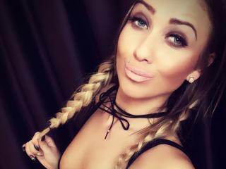 AmaSun - Chat cam x with this gold hair College hotties 