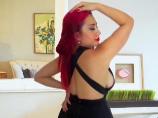 CoralineTyler - Chat live exciting with this ginger Hot chicks 