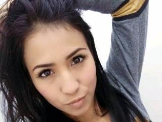 AmbarWetLover - Chat live exciting with a Young and sexy lady with small boobs 