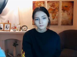 RosaBritt - Cam hard with this Young and sexy lady 